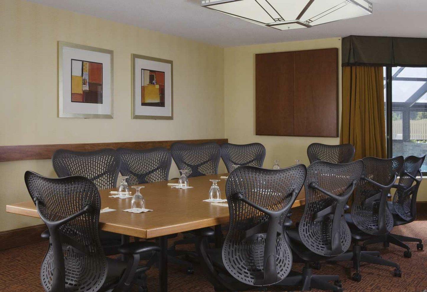 Doubletree By Hilton Johnson City Exterior photo